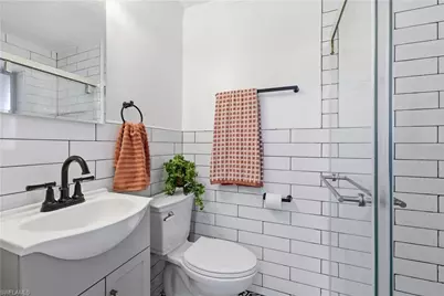 2261 11th St N, Naples, FL 34103 - Photo 14