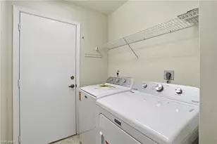 2268 Piccadilly Ct, Naples, FL 34112 - Photo 10