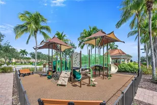 8008 Wilfredo Ct, Naples, FL 34114 - Photo 48