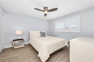 1100 9th St S, Naples, FL 34102 - Photo 16