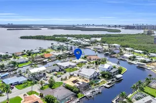 25 Palmview Blvd, Fort Myers Beach, FL 33931 - Photo 2