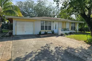 27989 Temple Terrace Dr, Bonita Springs, FL 34135 - Photo 1