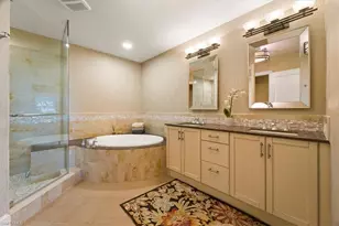 9115 Strada Pl, Naples, FL 34108 - Photo 18