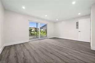 378 Palm Dr, Naples, FL 34112 - Photo 20