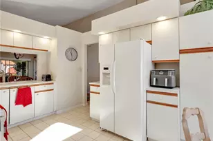 355 Bay Forest Dr, Naples, FL 34110 - Photo 22