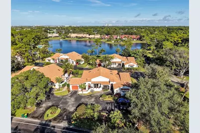 355 Bay Forest Dr #3A, Naples, FL 34110 - Photo 4