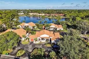 355 Bay Forest Dr, Naples, FL 34110 - Photo 4