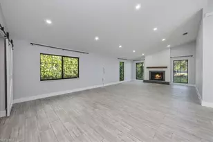 6161 Waxmyrtle Way, Naples, FL 34109 - Photo 2