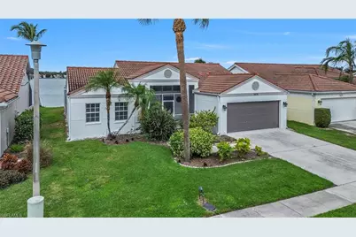 7415 Mill Pond Cir, Naples, FL 34109 - Photo 4