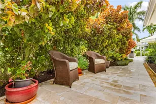 950 Galleon Dr, Naples, FL 34102 - Photo 34
