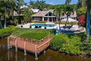 950 Galleon Dr, Naples, FL 34102 - Photo 38