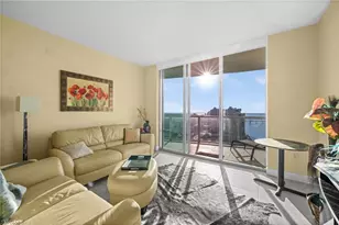 3000 Oasis Grand Blvd, Fort Myers, FL 33916 - Photo 18