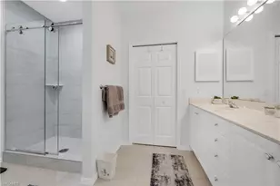 1320 Charleston Square Dr, Naples, FL 34110 - Photo 8