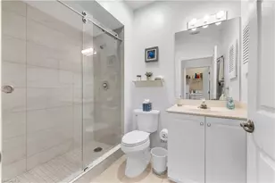 1320 Charleston Square Dr, Naples, FL 34110 - Photo 10