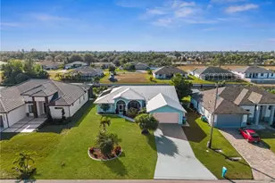 1408 SW 23rd St, Cape Coral, FL 33991 - Photo 6