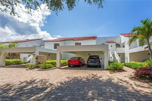 559 Beachwalk Cir, Naples, FL 34108 - Photo 24