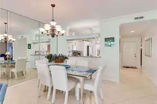 725 Saratoga Cir, Naples, FL 34104 - Photo 12