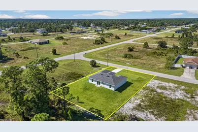 779 Goodrich Ave S, Lehigh Acres, FL 33974 - Photo 18