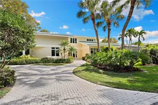 416 3rd Ave N, Naples, FL 34102 - Photo 44