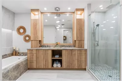 121 Barefoot Cir #16, Bonita Springs, FL 34134 - Photo 26