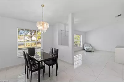 7780 Scarlet Ct, Naples, FL 34104 - Photo 6