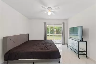 7780 Scarlet Ct, Naples, FL 34104 - Photo 18