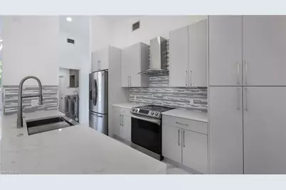 3590 10th Ave NE, Naples, FL 34120 - Photo 16