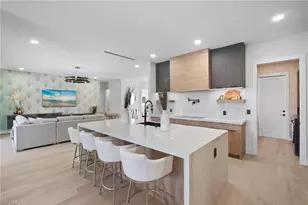 1677 Northgate Dr, Naples, FL 34105 - Photo 4