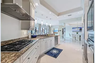 1530 5th Ave S #C311, Naples, FL 34102 - Photo 12