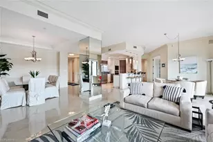 1530 5th Ave S, Naples, FL 34102 - Photo 8