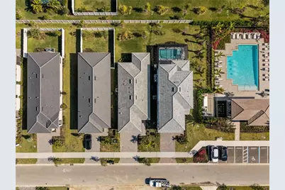 25031 Surf Haven Ln, Bonita Springs, FL 34135 - Photo 2