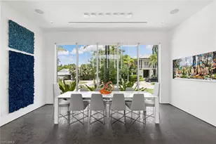 2211 Southwinds Dr, Naples, FL 34102 - Photo 18