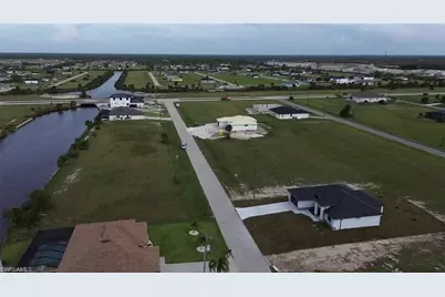 4106 NW 39th St, Cape Coral, FL 33993 - Photo 4