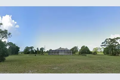 4350 NW 34th Pl, Cape Coral, FL 33993 - Photo 4