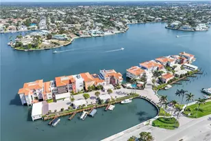 4000 Gulf Shore Blvd N, Naples, FL 34103 - Photo 2