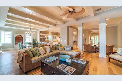 725 W Lake Dr, Naples, FL 34102 - Photo 20