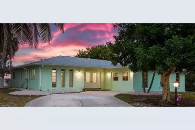 3461 Lakeview Dr, Naples, FL 34112 - Photo 6