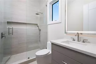 223 Bayview Ave, Naples, FL 34108 - Photo 34