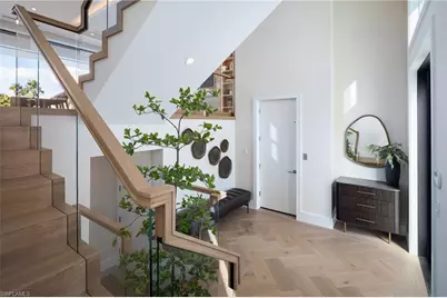 223 Bayview Ave, Naples, FL 34108 - Photo 6