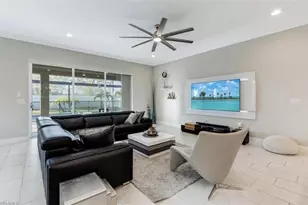 3320 Pilot Cir, Naples, FL 34120 - Photo 10