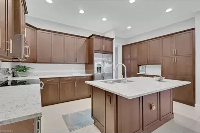 6809 Bequia Way, Naples, FL 34113 - Photo 8