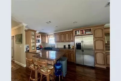 1284 Diamond Lake Cir, Naples, FL 34114 - Photo 18