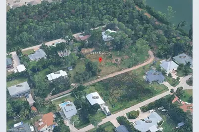 14917 Martin Dr, Fort Myers, FL 33908 - Photo 1