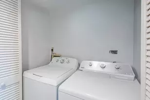 893 Collier Ct, Marco Island, FL 34145 - Photo 28