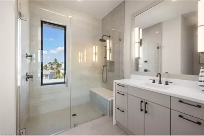 256 Trade Winds Ave, Naples, FL 34108 - Photo 36