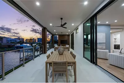 256 Trade Winds Ave, Naples, FL 34108 - Photo 18