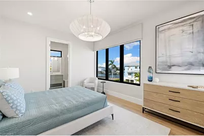 256 Trade Winds Ave, Naples, FL 34108 - Photo 38