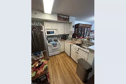 1150 Wildwood Lakes Blvd #8-107, Naples, FL 34104 - Photo 4