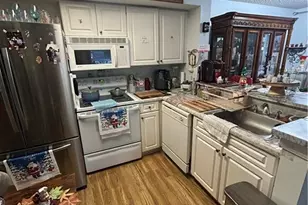 1150 Wildwood Lakes Blvd, Naples, FL 34104 - Photo 4