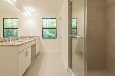 26208 Bonita Fairways Blvd, Bonita Springs, FL 34135 - Photo 20